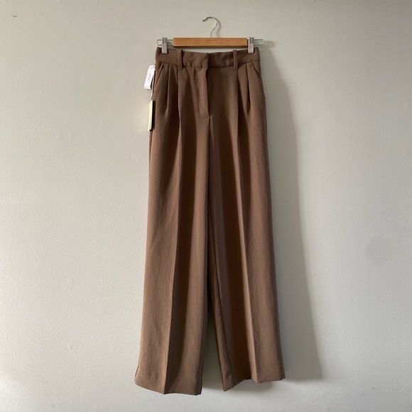 Aritzia Pants - Aritzia Wilfred Effortless Trousers | Shitake